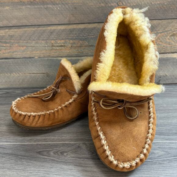 LL Bean Wicked Good Moccasin Suede Slippers Mens Size 11.5 Camp Shearling Lined main image 11